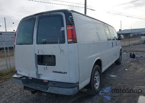 1997 Chevrolet Chevy Van z USA, uszkodzony, nr VIN 1GCHG39F8V1098588